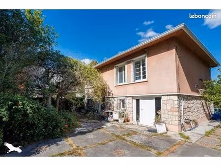 maison de ville 5 pièces 105 m²