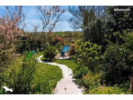 maison de ville 6 pièces 130 m²