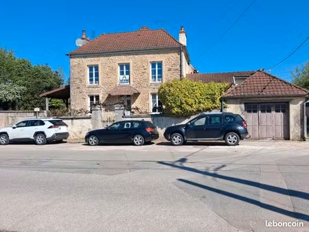 maison a vendre lamarche sur saône