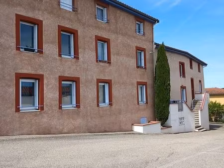 immeuble de 345 m² à moins de 10 minutes de montbrison