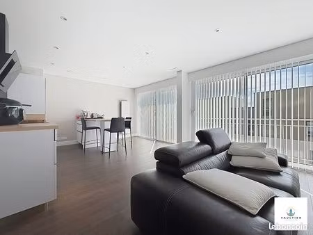 appartement 3 pièces 72 m²