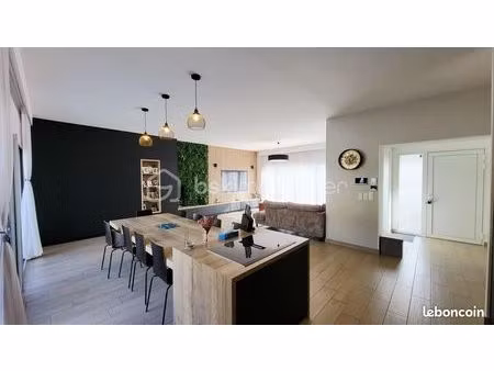 maison 6 pièces 156 m²