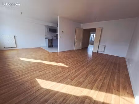 t3 lumineux de 74m3 witry les reims