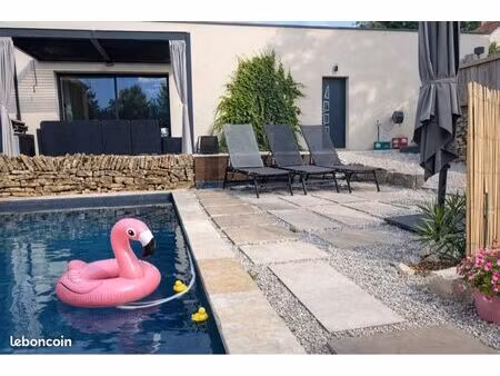 maison individuelle avec piscine