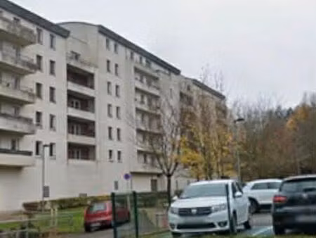 appartement 57 m² + balcon 11m²