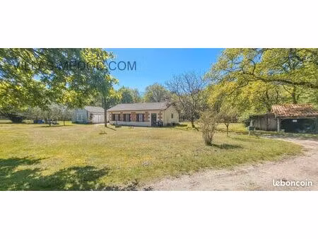 propriété 4 pièces 90 m²