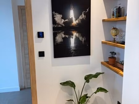 bureau tout équipé avec salle de réunion