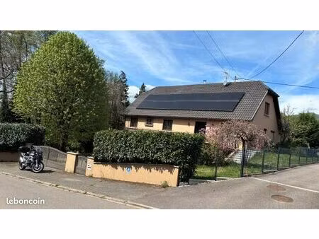 maison 9 pièces 308 m²