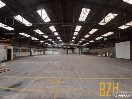 local 1731 m² lorient