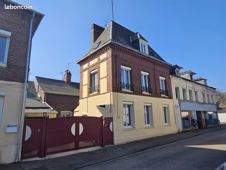 maison 5 pièces 163 m²