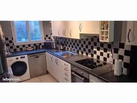 duplex mitoyen 3 chbres monti ctre