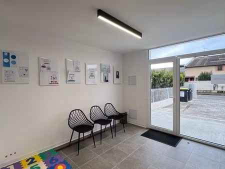 bureau cabinet 20m2 centre paramédical colomiers