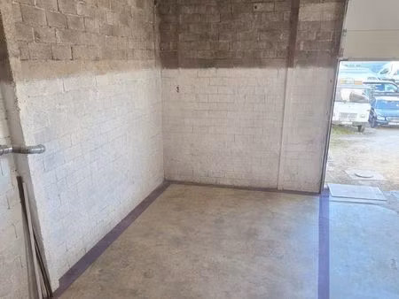 stockage dans entrepôt