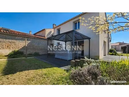 maison 5 pièces 202 m²