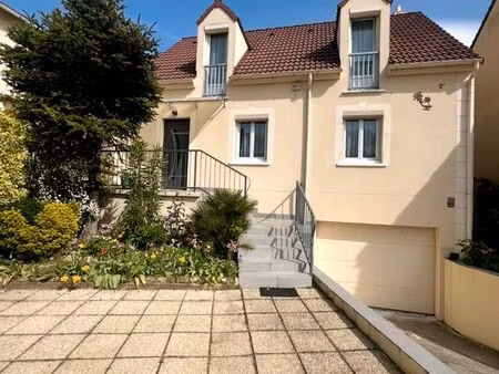 maison 6 pièces 120 m²