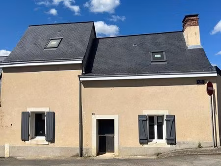 charmante maison de bourg à finir de rénover