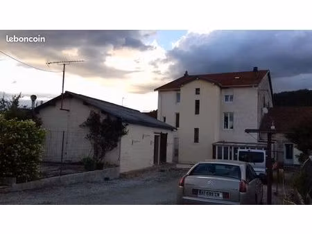 maison f3 libre + f6 loué 205000 euro