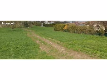 terrain 500 m² reims