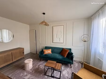 t2 meublé-petite maison avec terrasse et parking-libourne quartier condat/quinault