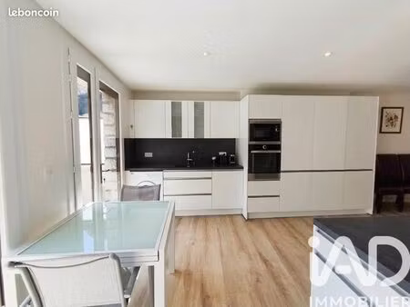 maison 6 pièces 290 m²