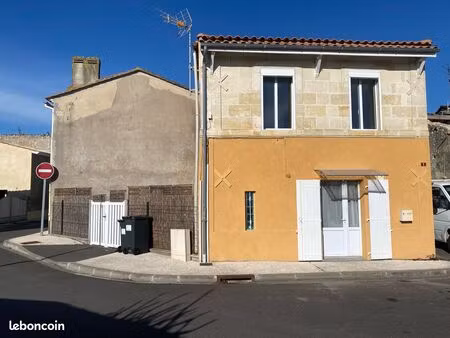 st seurin de cadourne maison 48 m 2 ( 1 chambre ) avec jardinet