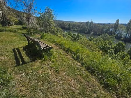 maison de caractère avec vue sur seine-lieu atypique et apaisant à 15mn de rouen