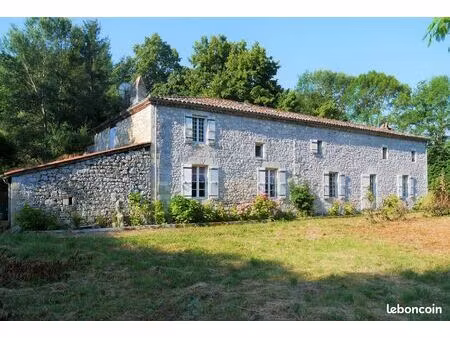 moulin 8 pièces 300 m²