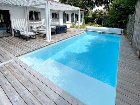 maison plain-pied 7 pièces entièrement rénovée