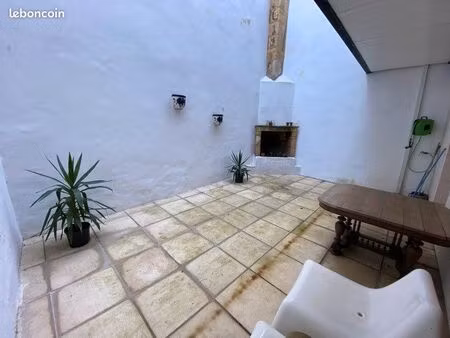 local commercial 68 m²