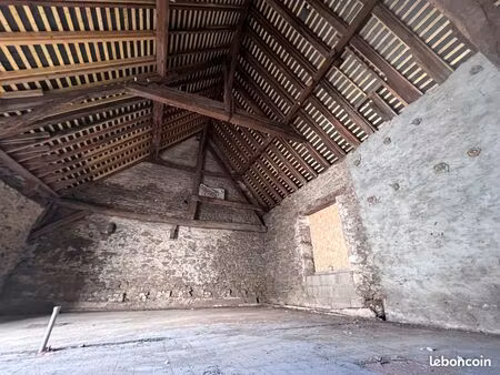 maison centre ville de château-gontier entièrement a rénover