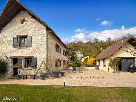 maison 5 pièces 104 m²