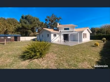 maison 121m2/terrain 940m2