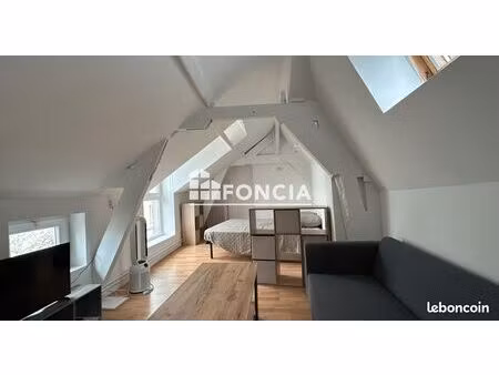 à vendre – studio rénové en plein centre-ville – idéal investissement locatif