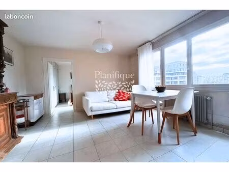 appartement 2 pièces 46 m²