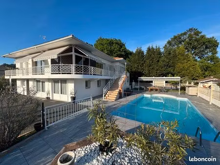 villa d’exception 230m² piscine terrasse 140m² audenge