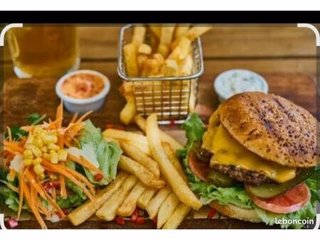 recherché local loué