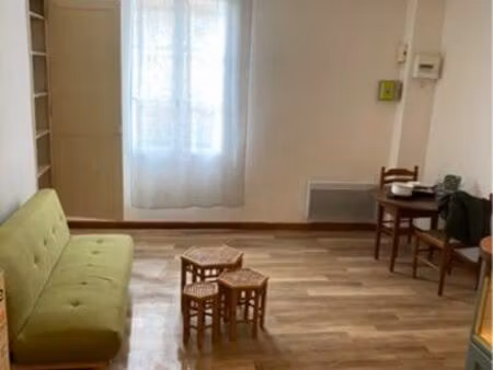 joli studio centre ville