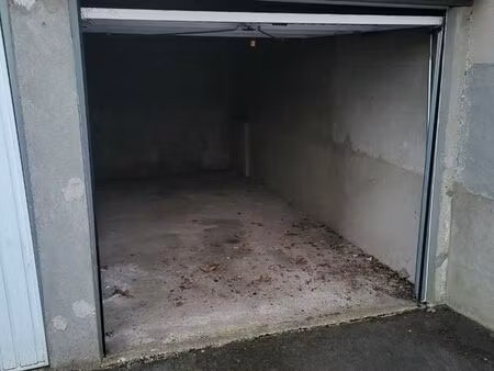 garage / box - le mans