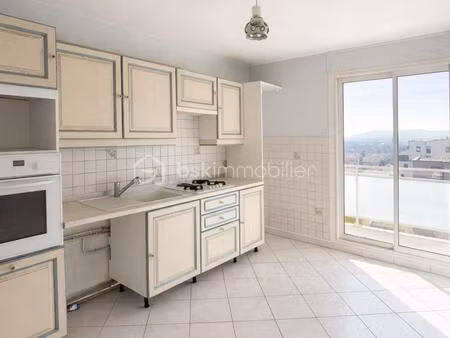 appartement de 91 m² à clermont-ferrand