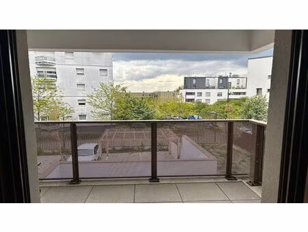 appartement saint denis 3 pièce(s) 60.10 m2