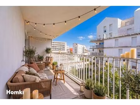 appartement t3 de 65 m2 à bordeaux 33300  rue paule marrot