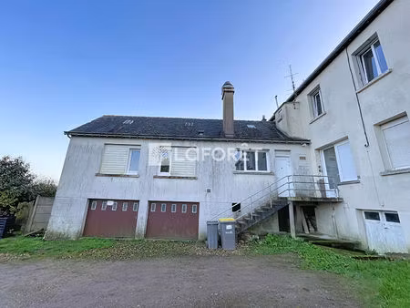 immeuble guer 310 m2