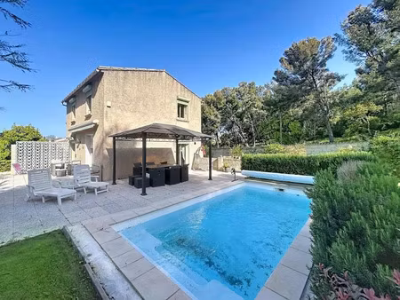 location meublée maison 3 pièces 15 m² à la seyne-sur-mer (83500)  600 €