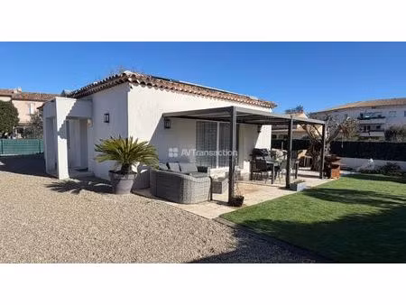 maison plain pied à proximité des commodités