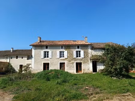superbe maison à rénover - gros potentiel