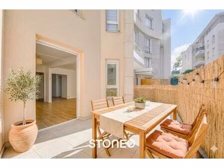 clamart centre ville - appartement 3 pièces 70m² avec terrasses