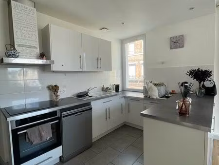 f3 meublé dans le centre ville