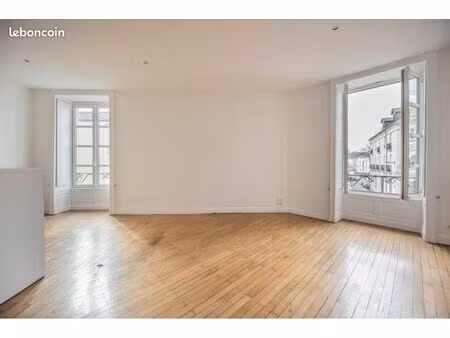 quartier hôtel de ville - 110m2