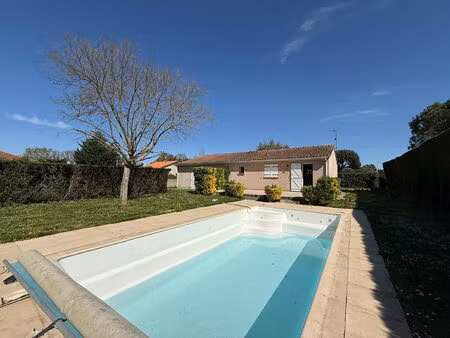 a louer - noe - maison t5 de 120 m² avec piscine  climatisation réversible - g1306