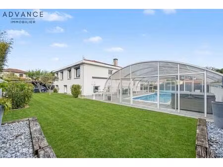 saint jean - maison avec dépendances  piscine & garage